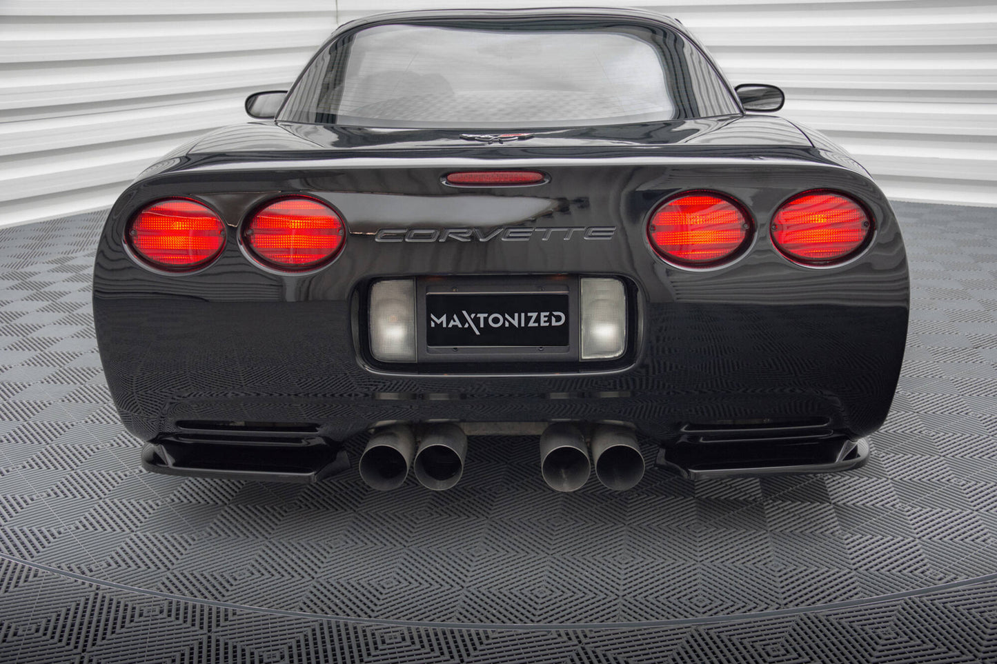 Rear side splitters chevrolet corvette c5
