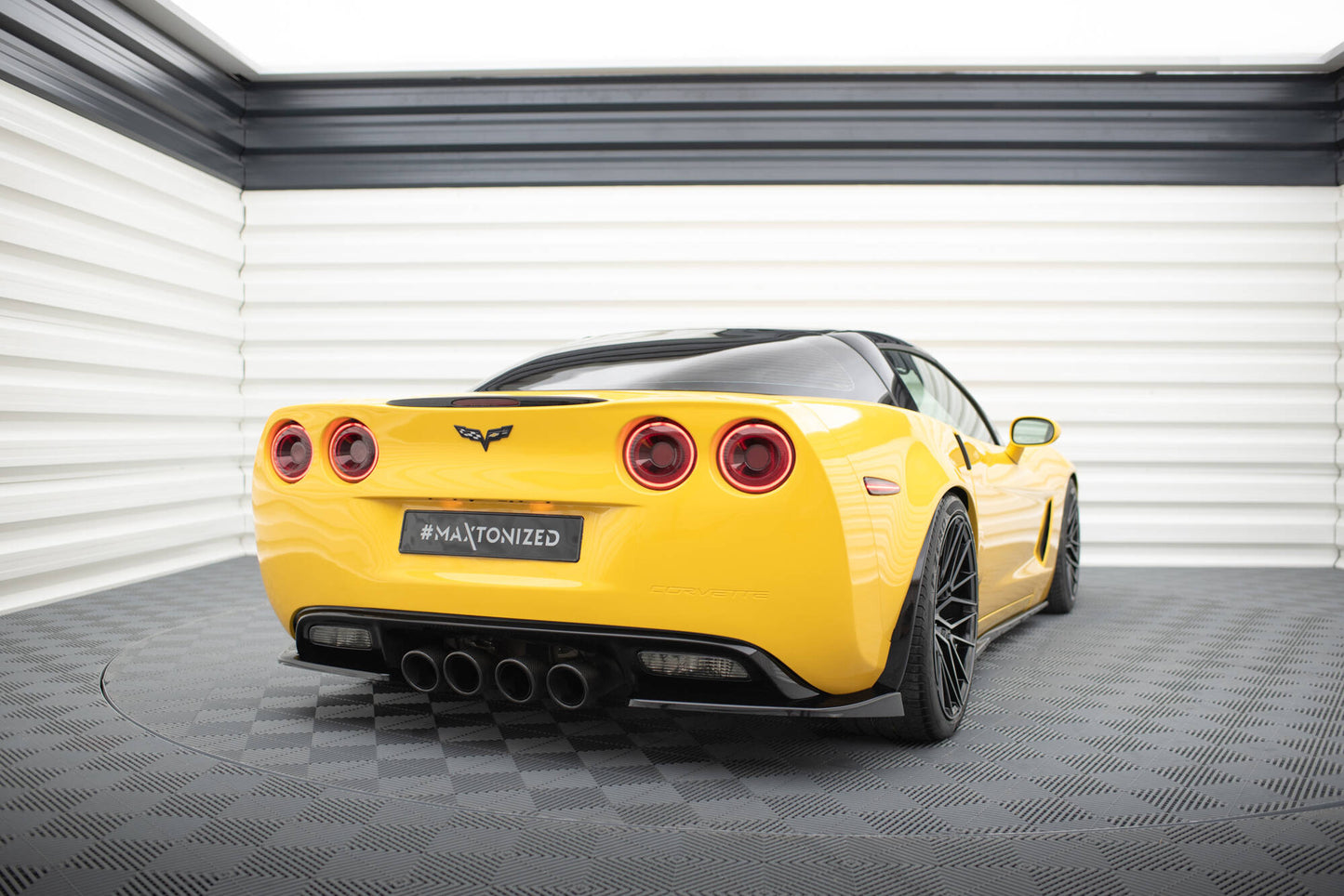 Rear side splitters chevrolet corvette c6