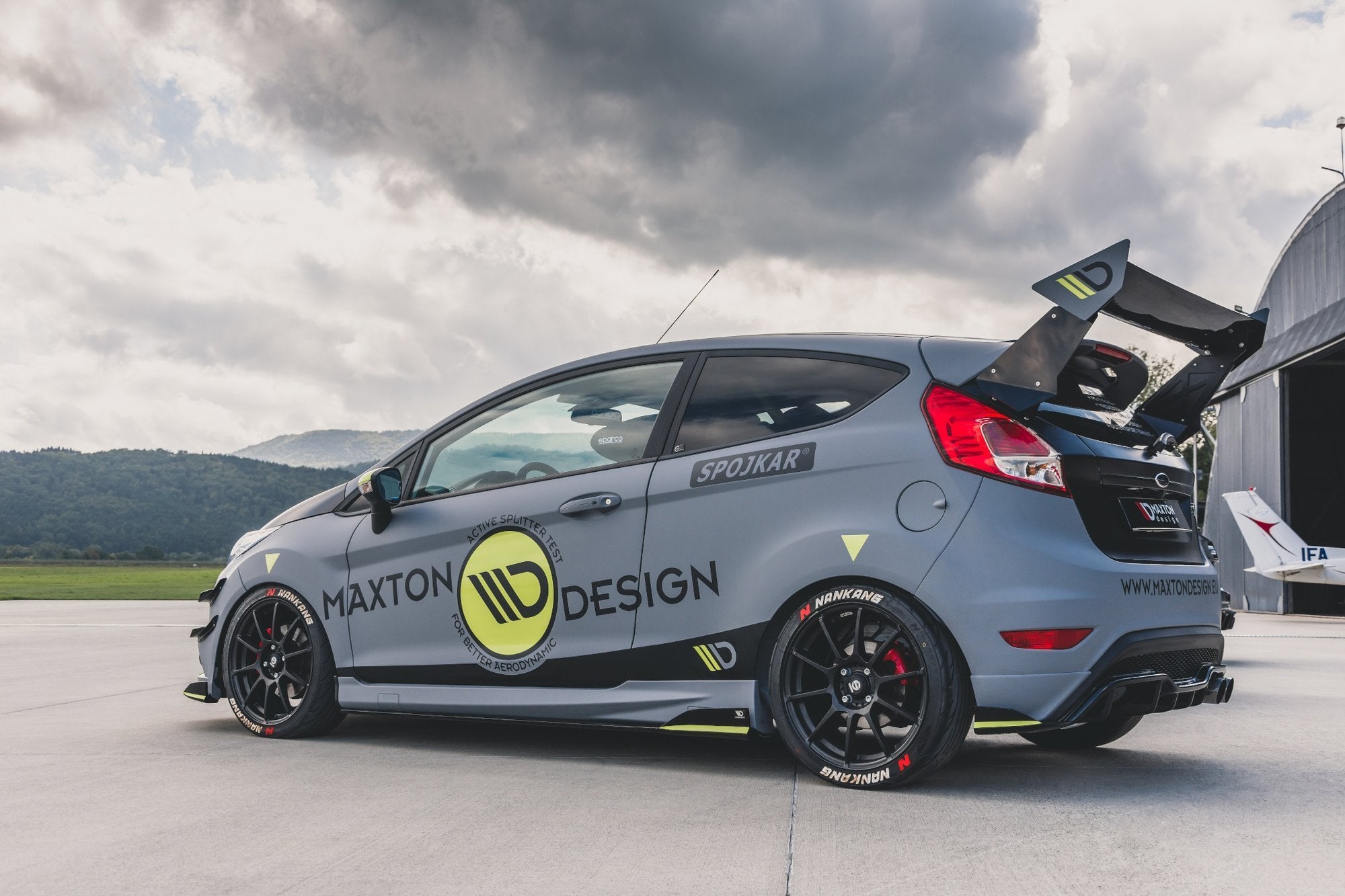 Takapuolen jakajat Ford Fiesta 7 kpl kasvojenkorotukset