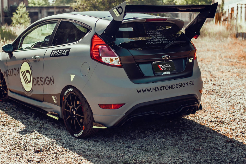 Bagsiden Splitters Ford Fiesta 7 PCS ansigtsløftning