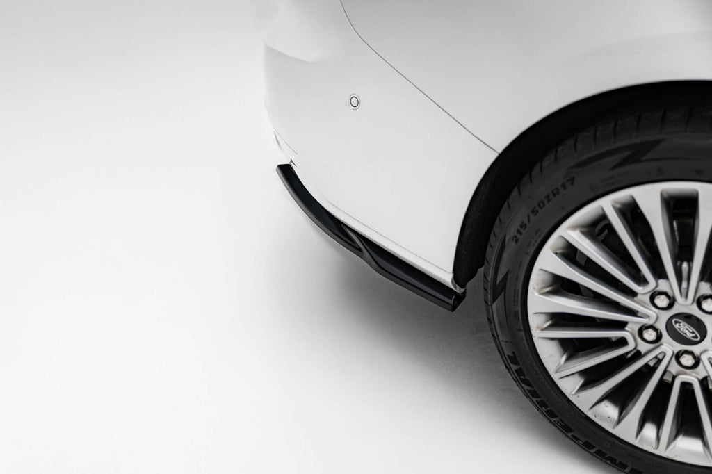 Bagsiden Splitters Ford Focus Vignale Estate Mk4