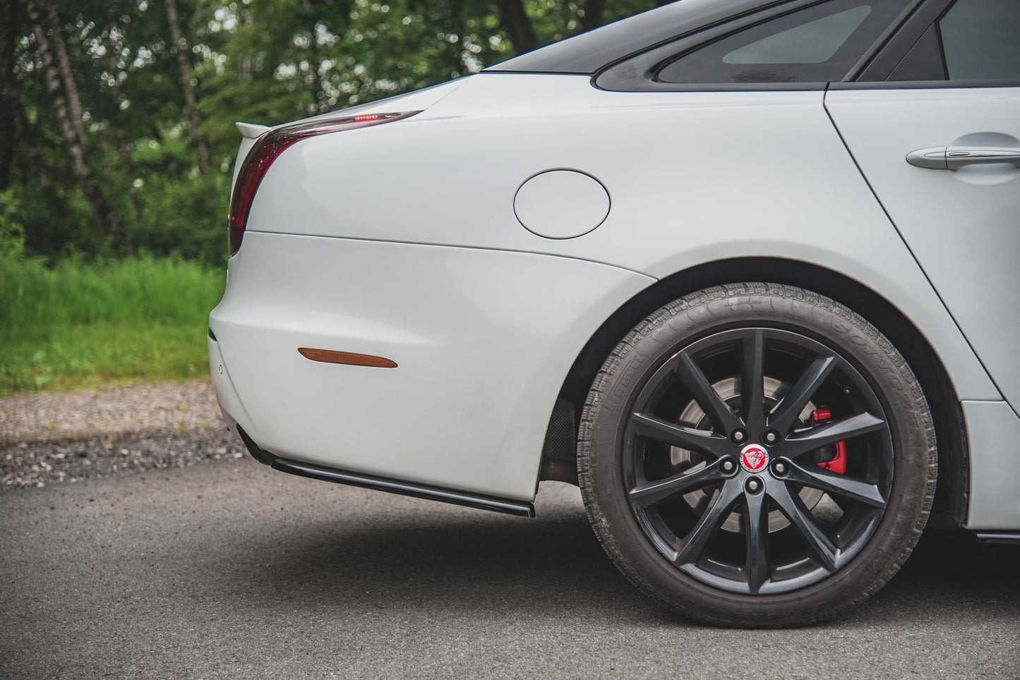 Rear side splitters jaguar xj r-sport x351 facelift