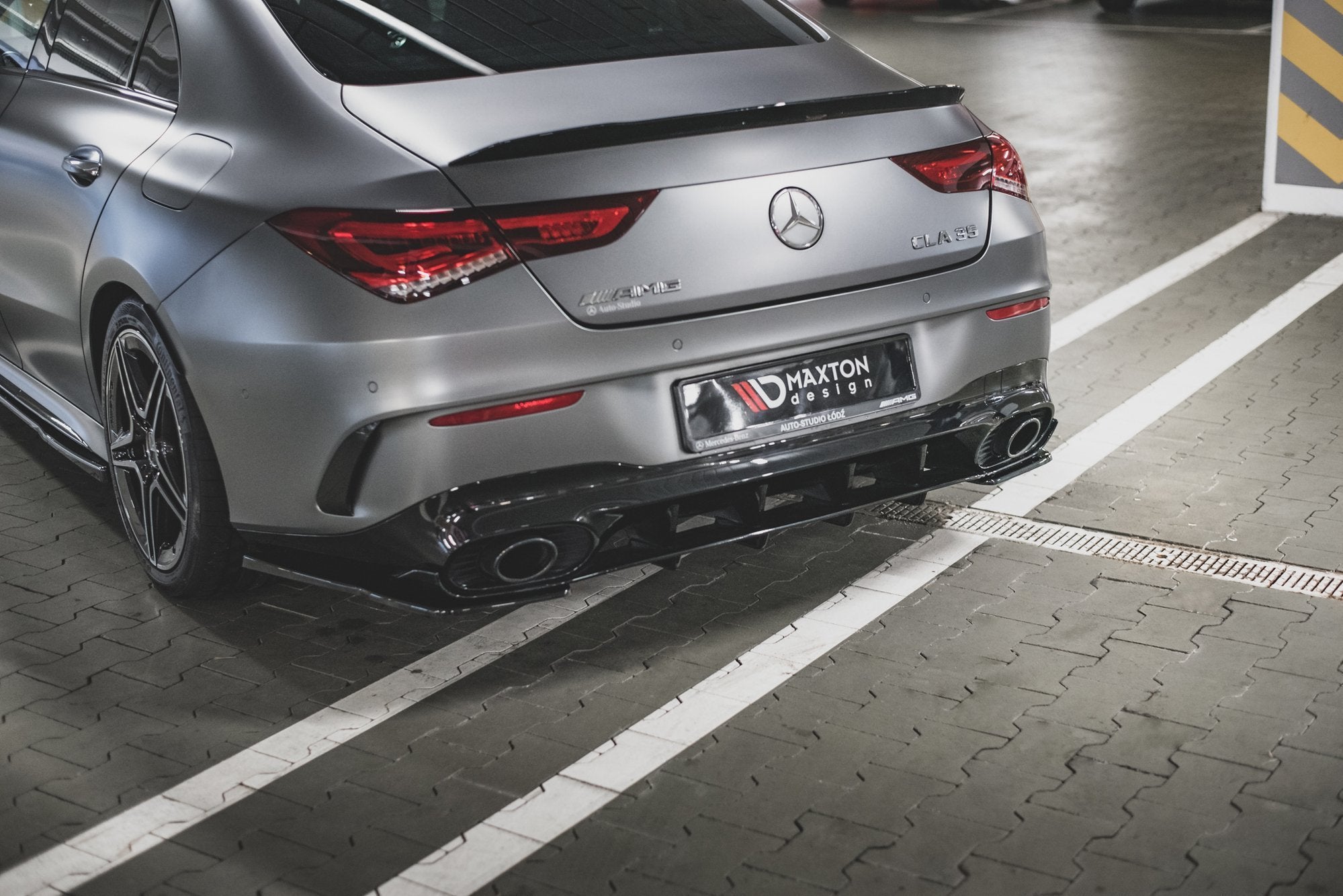 Takapuolen jakajat Mercedes-AMG CLA 35 Aero / 45 Aero C118
