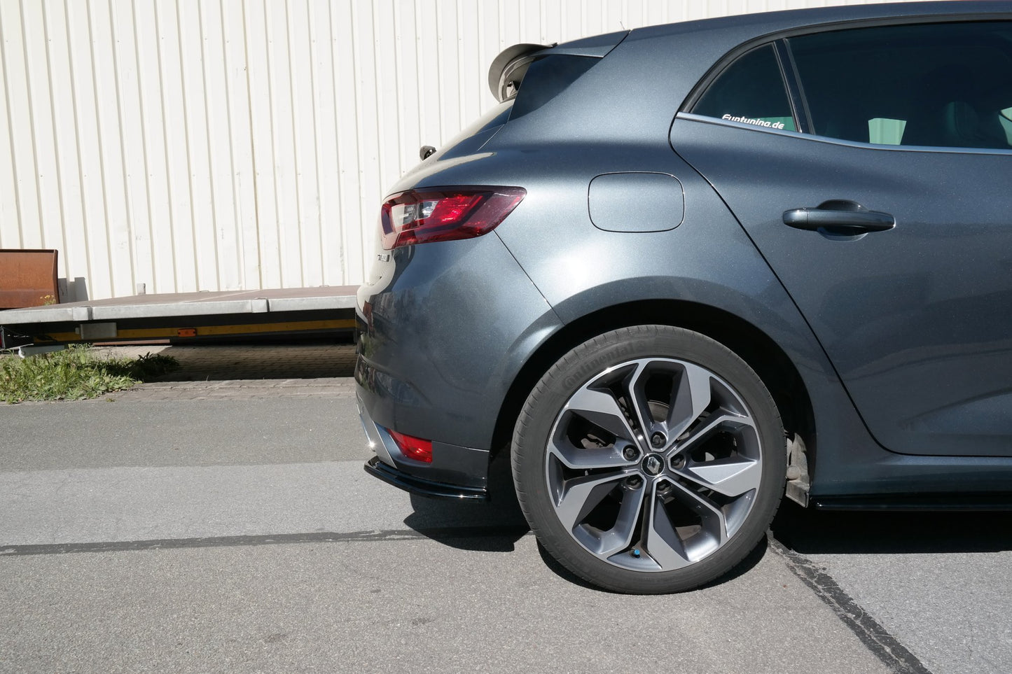 Rear side splitters renault megane mk.4 gt-line