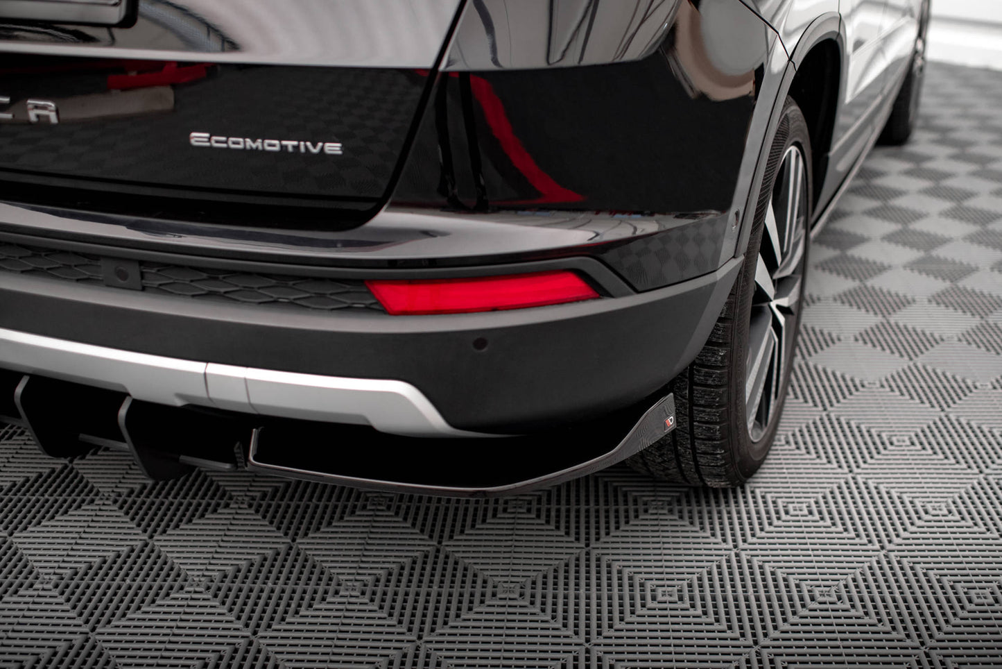 Rear side splitters seat ateca mk1