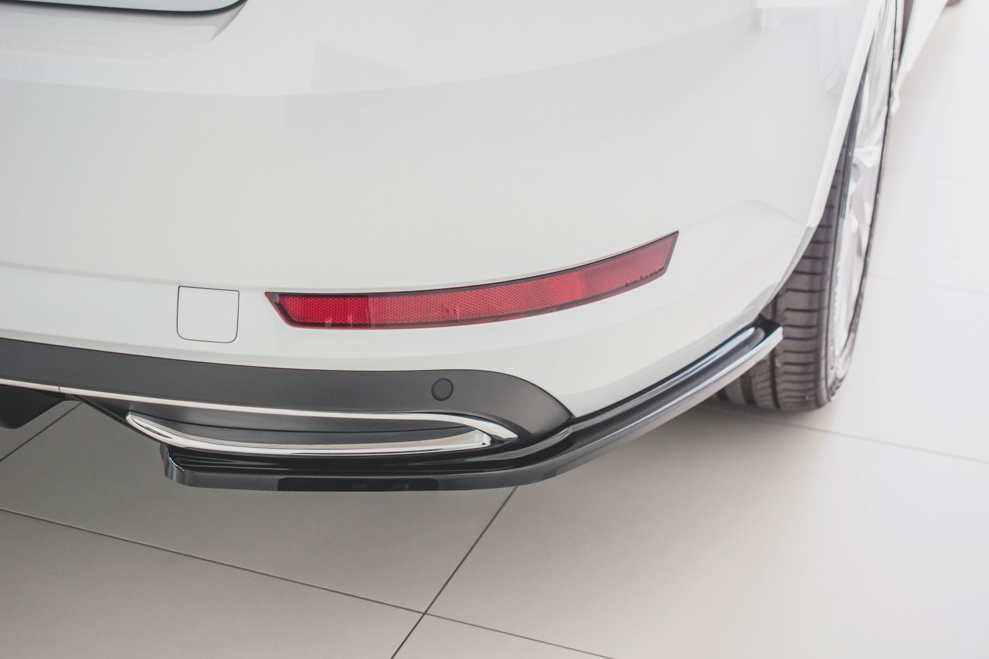 Rear side splitters skoda superb liftback / combi mk3 facelift