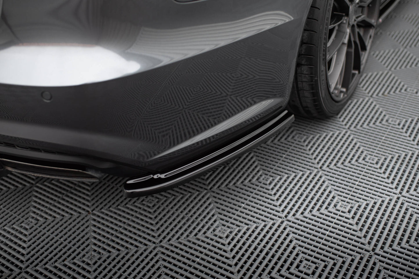 Rear side splitters v.1 audi a6 / a6 c7 s-line/ s6 c7 facelift