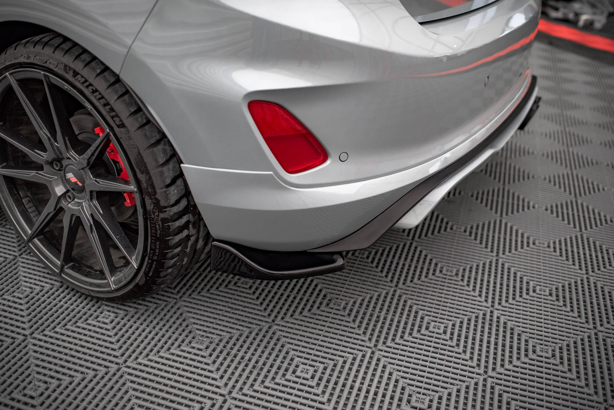Rear side splitters v.1 ford fiesta st mk8