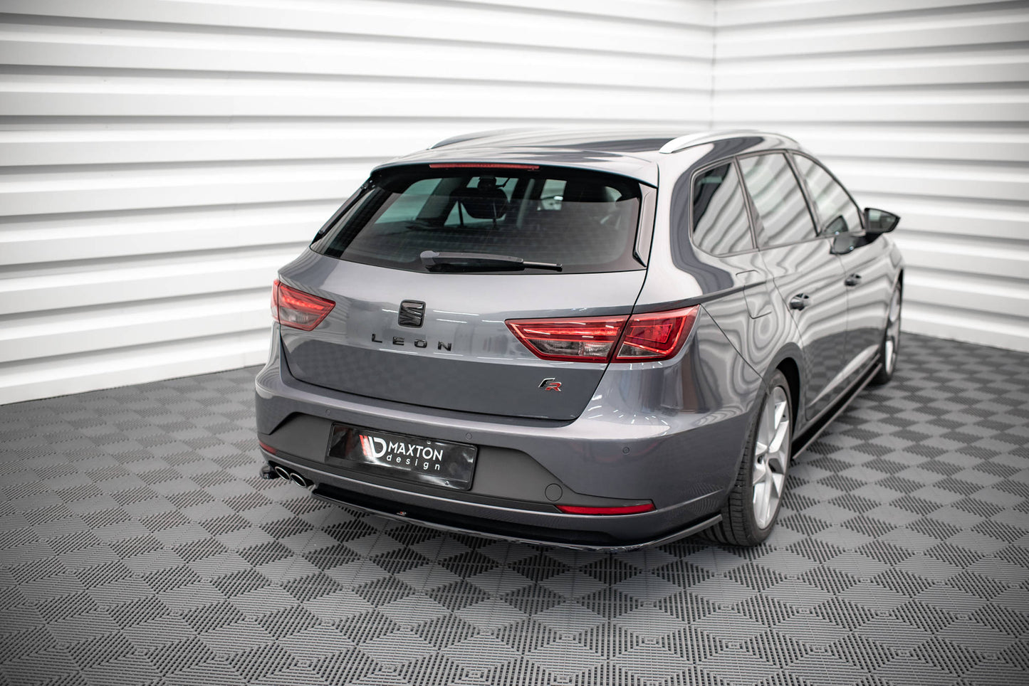 Rear side splitters v.1 seat leon fr sportstourer mk3