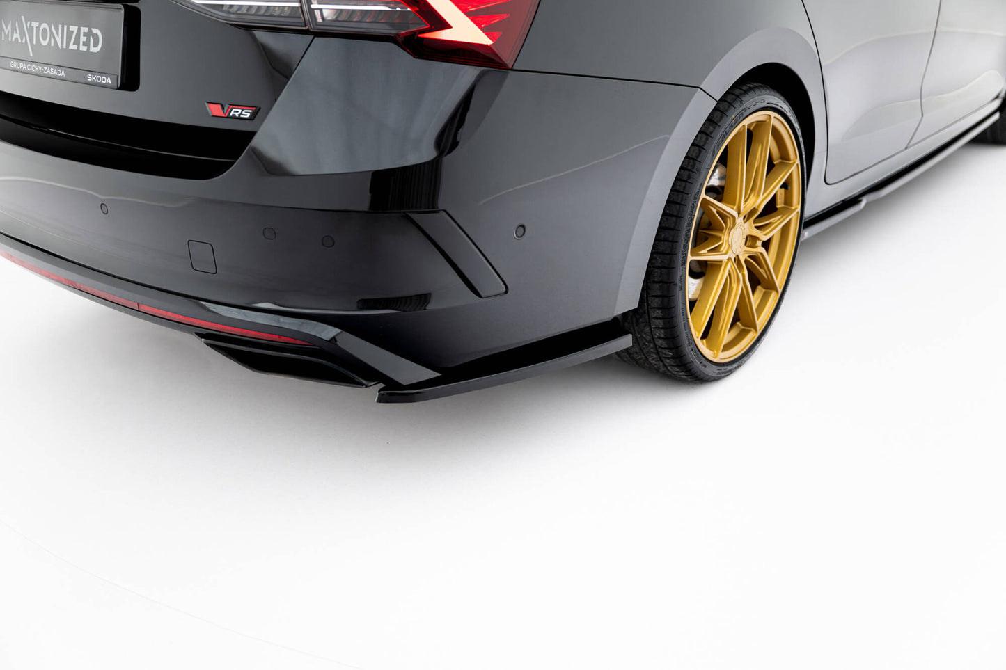 Rear side splitters v.1 skoda octavia rs liftback / combi mk4 facelift