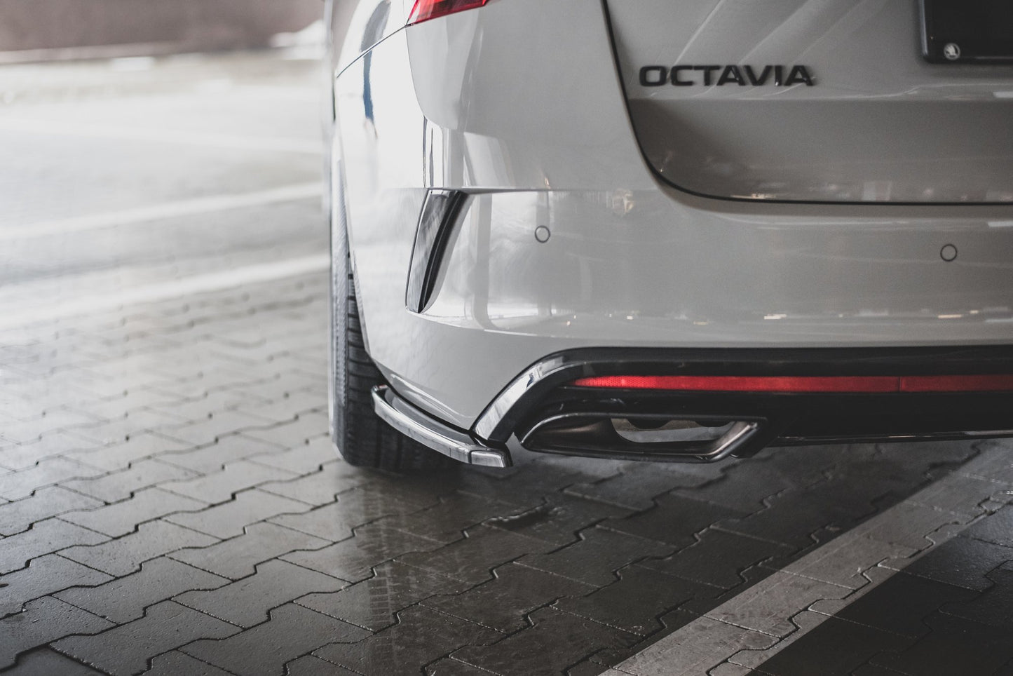 Rear side splitters v.1 skoda octavia rs mk4