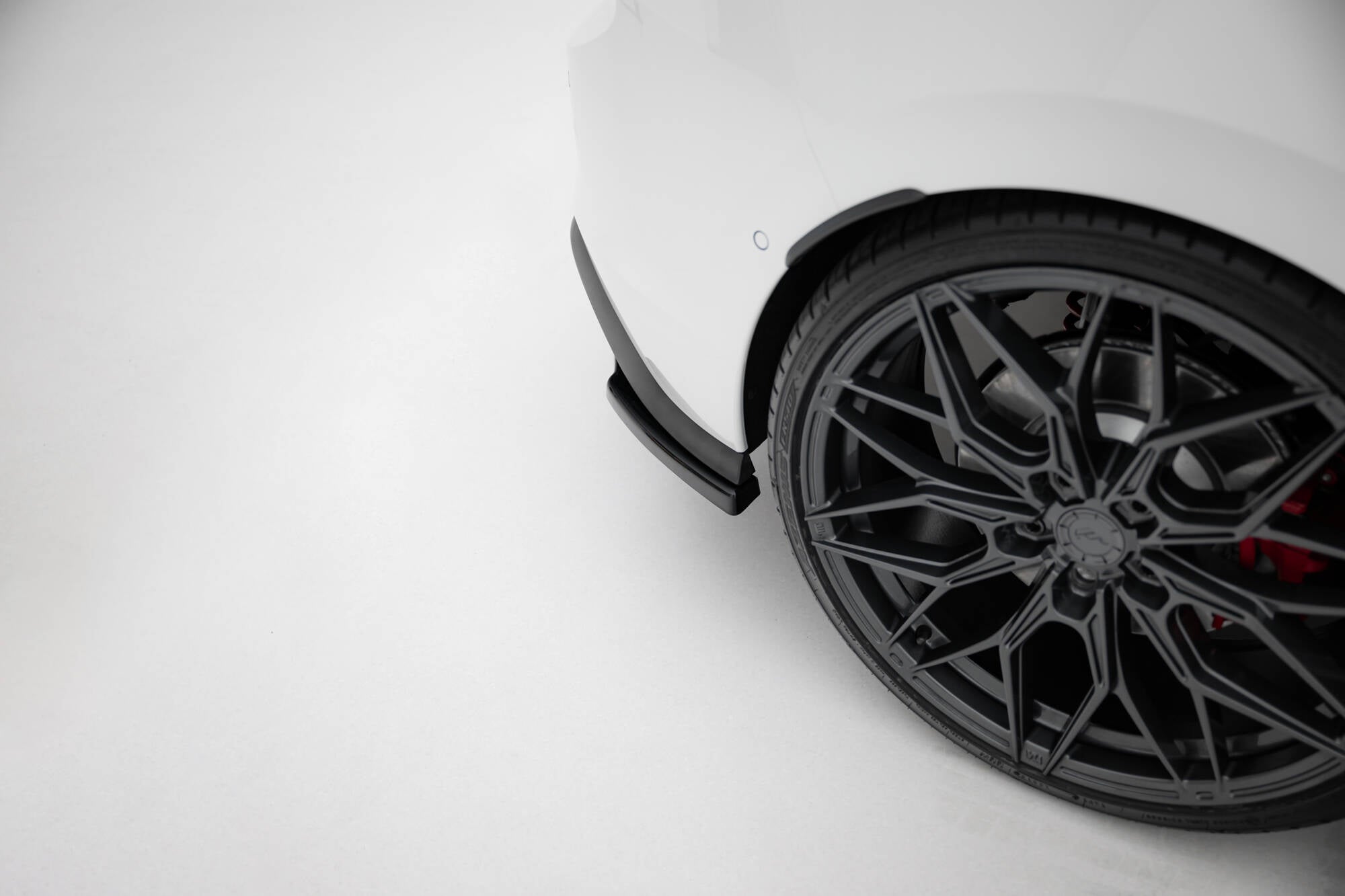 Takapuolen jakajat v.1 Volkswagen Golf GTI / GTE MK8