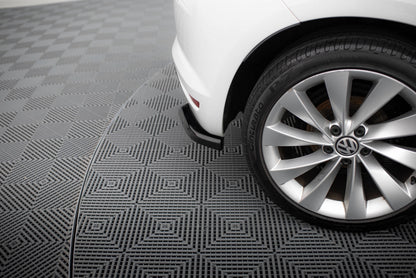 Takapuolen jakajat v.1 Volkswagen Scirocco MK3 kasvojenkorotus