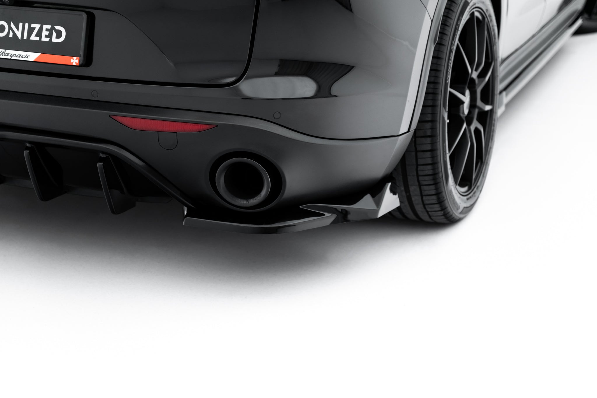 Takasivusplitterit v.2 alfa romeo stelvio mk1