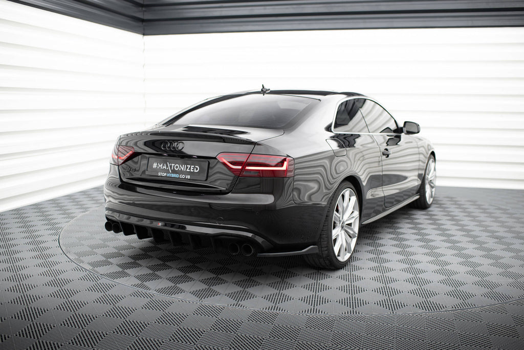 Takapuolen jakajat v.2 Audi S5 / A5 S-Line Coupe / Cabriolet 8T