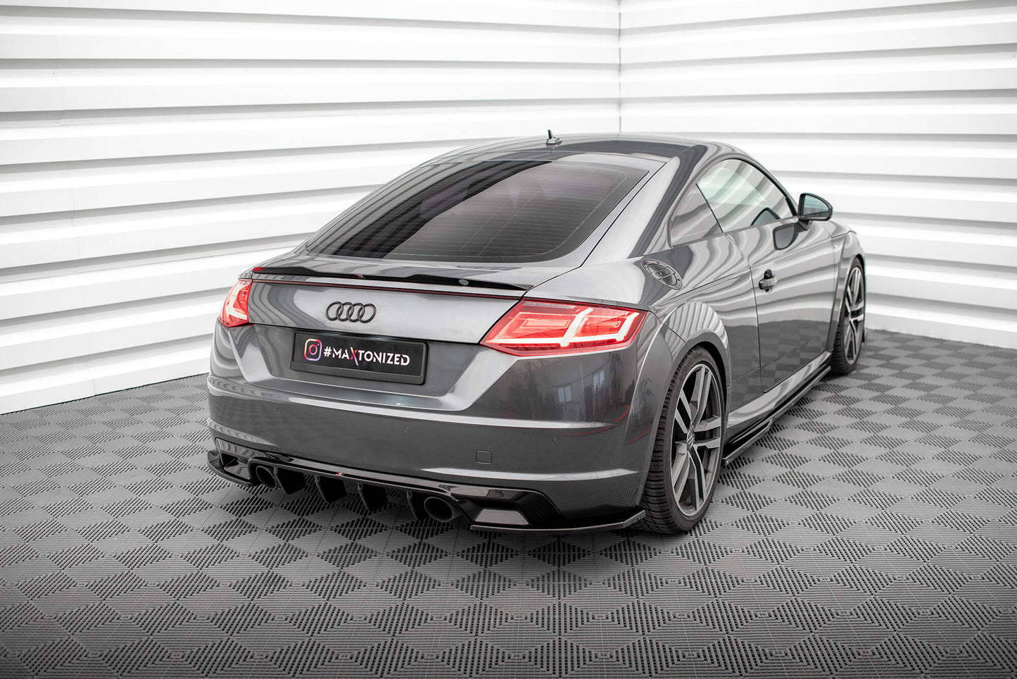 Rear side splitters v.2 audi tt s-line 8s