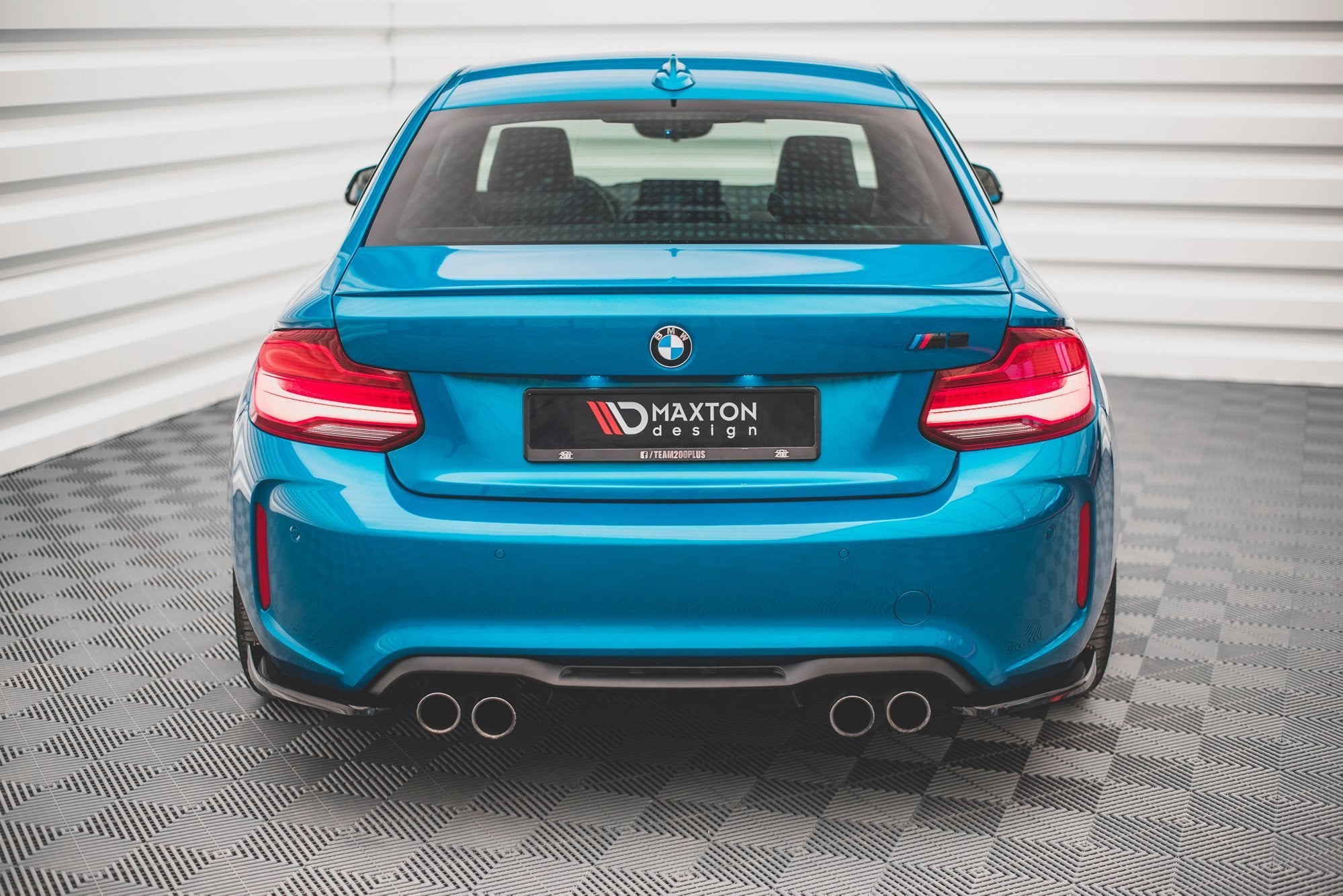Takapuolen jakajat v.2 BMW M2 F87