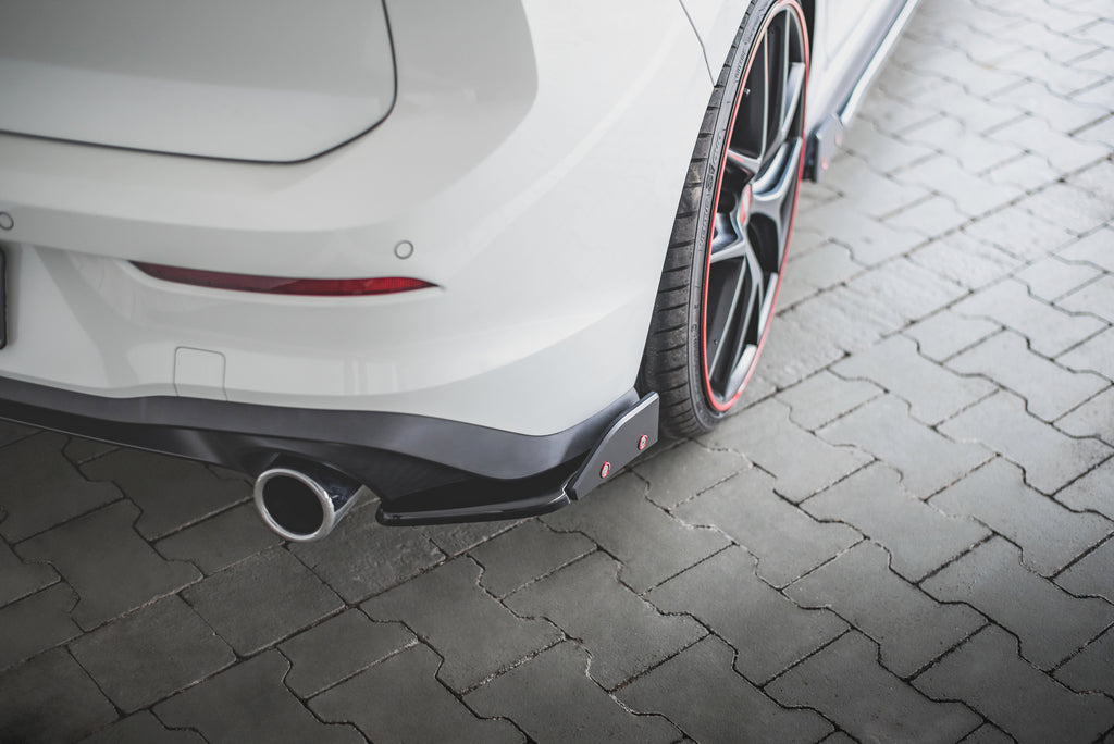 Takasivusplitterit v.2 + läpät Volkswagen Golf GTI / GTE mk8