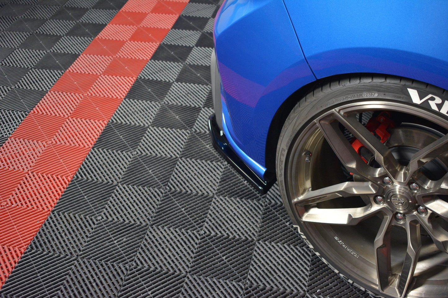 Rear side splitters v.2 (for rear valance v.1) Ford Focus Hatchabck ST-Line