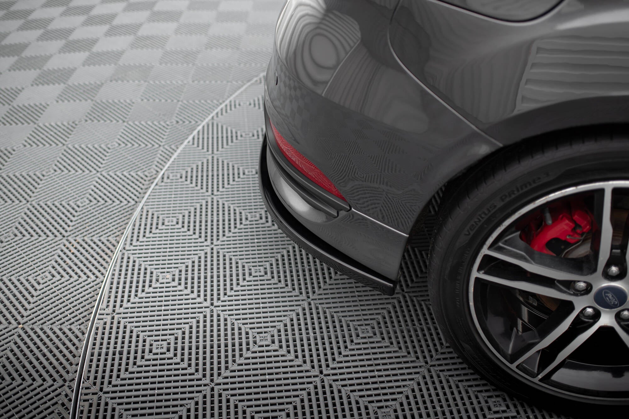Bagsiden Splitters v.2 Ford Focus St Mk3 ansigtsløftning