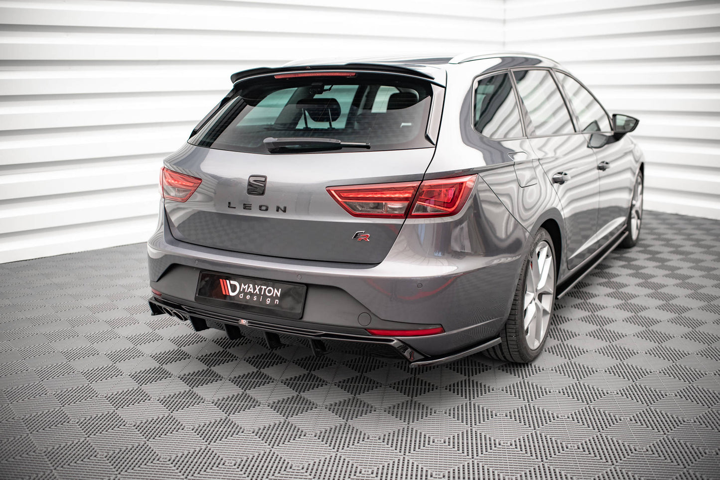 Rear side splitters v.2 seat leon fr sportstourer mk3