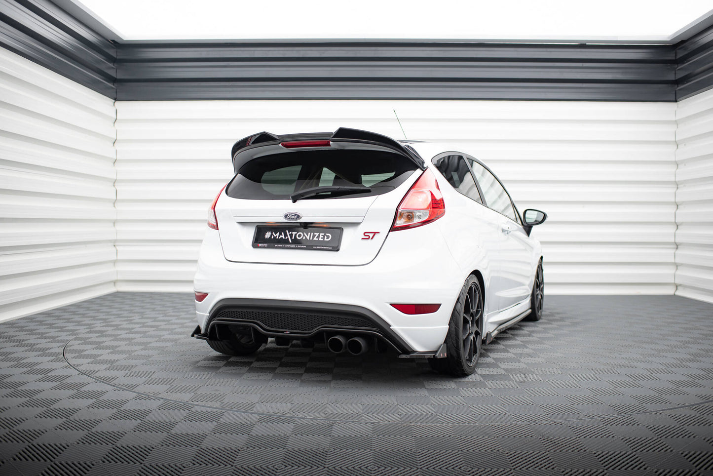 Rear side splitters v.3 + flaps ford fiesta st mk7 facelift