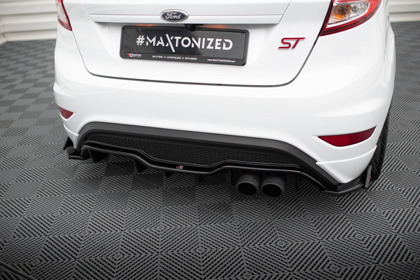 Rear side splitters v.3 + flaps ford fiesta st mk7 facelift