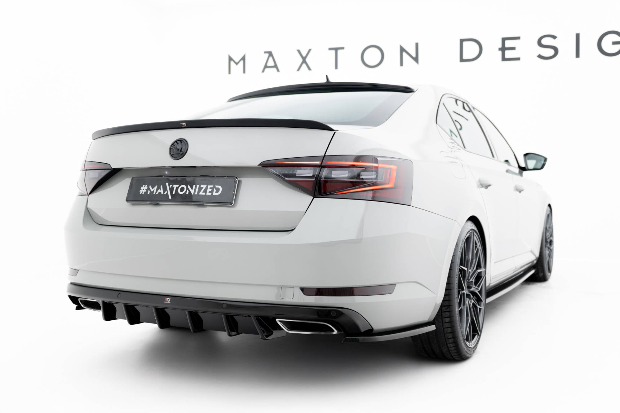 Rear side splitters v.3 skoda superb liftback / combi mk3