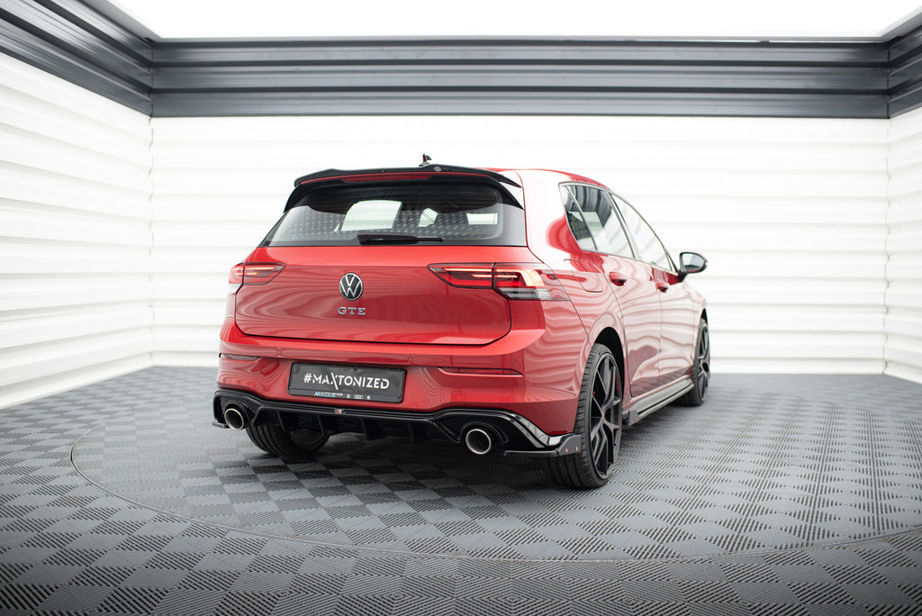 Takasivusplitterit v.4 + läpät Volkswagen Golf GTI / GTE mk8