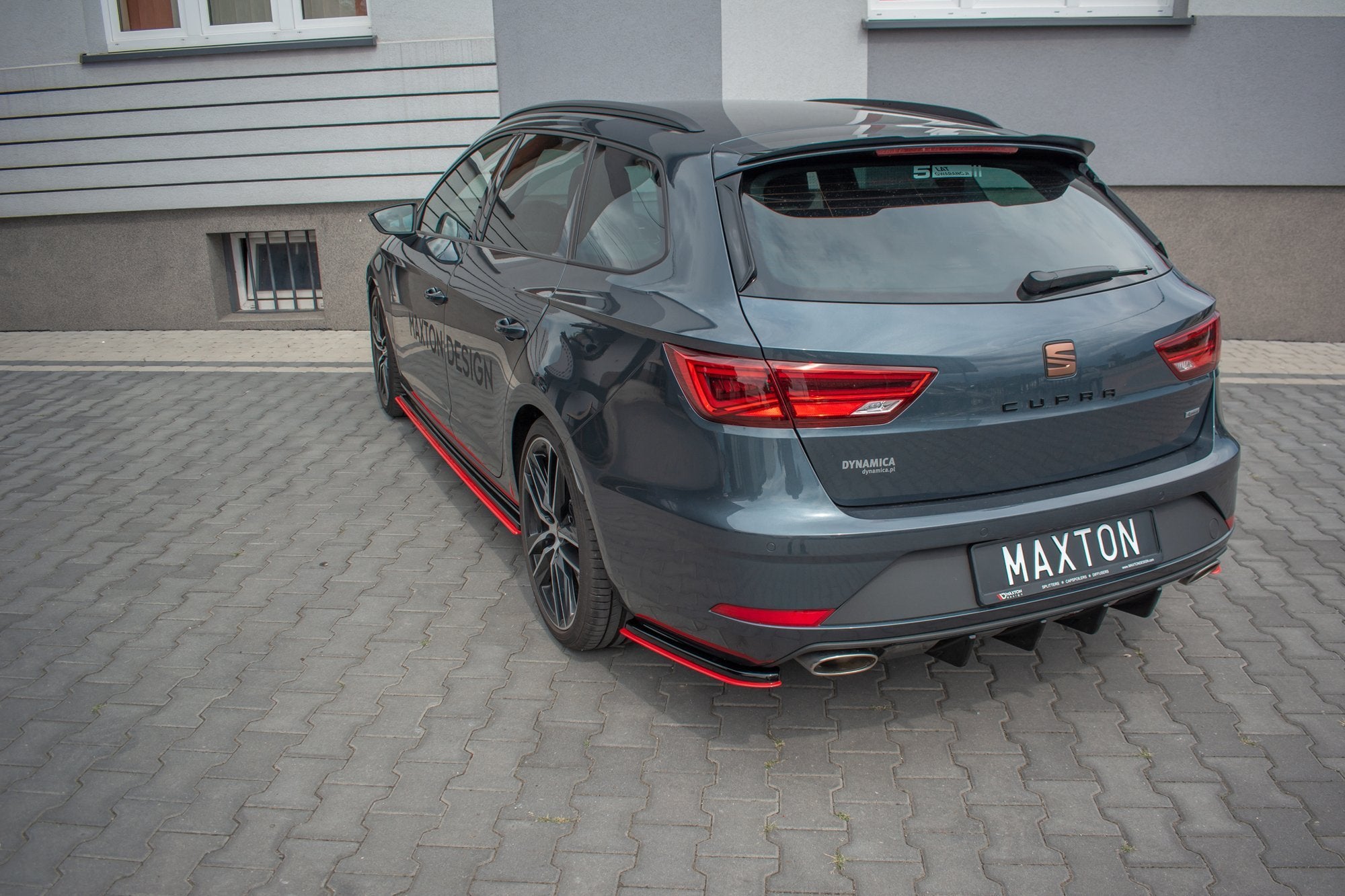 Takapuolen jakajat v.4 istuin Leon Cupra MK3 FL Sports -matkailijat