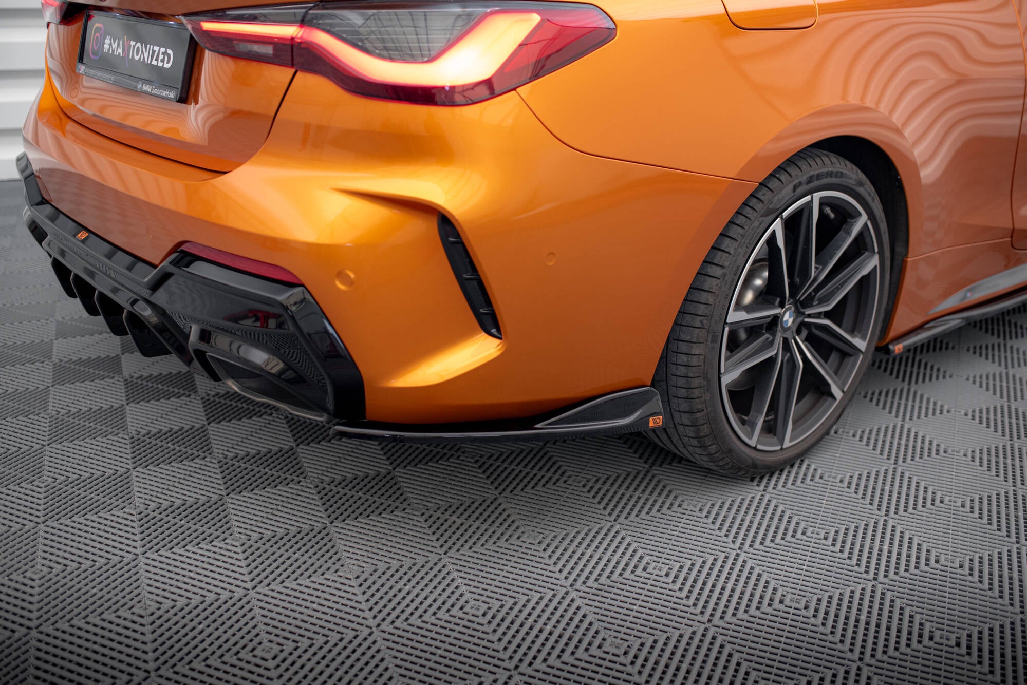 Rear side splitters v.6 bmw 4 m440i g22 / g23 / g22 facelift / g23 facelift