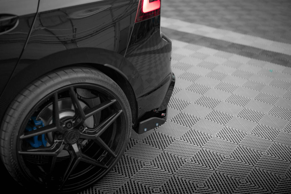 Takapuolen jakajat V.6 + FLAPS Volkswagen Golf R MK8