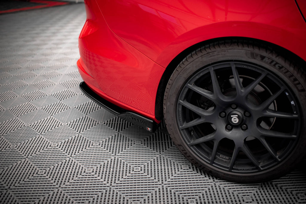 Rear side splitters v.6 ford focus estate st mk4