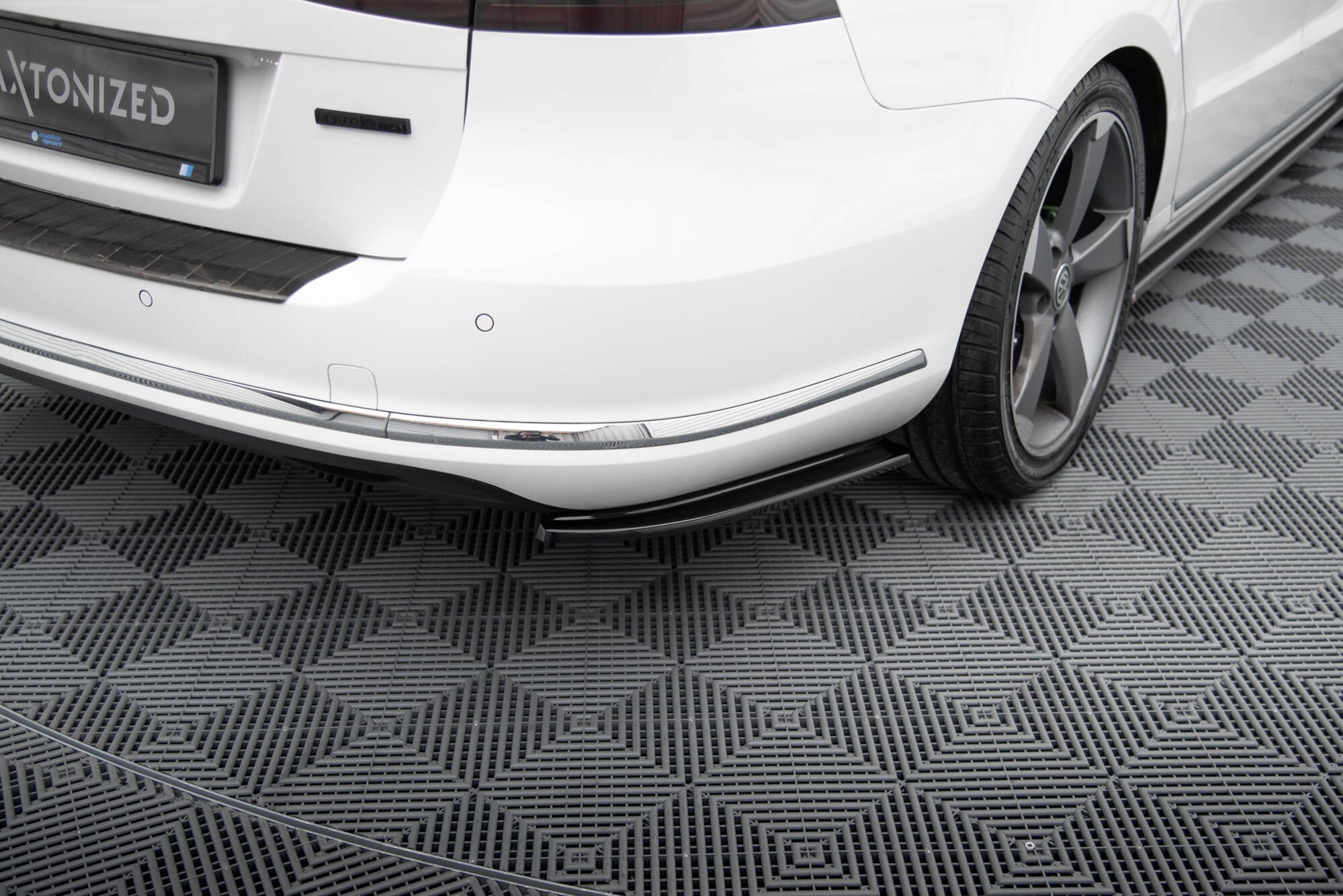 Bagsiden Splitters Volkswagen Passat Variant B7