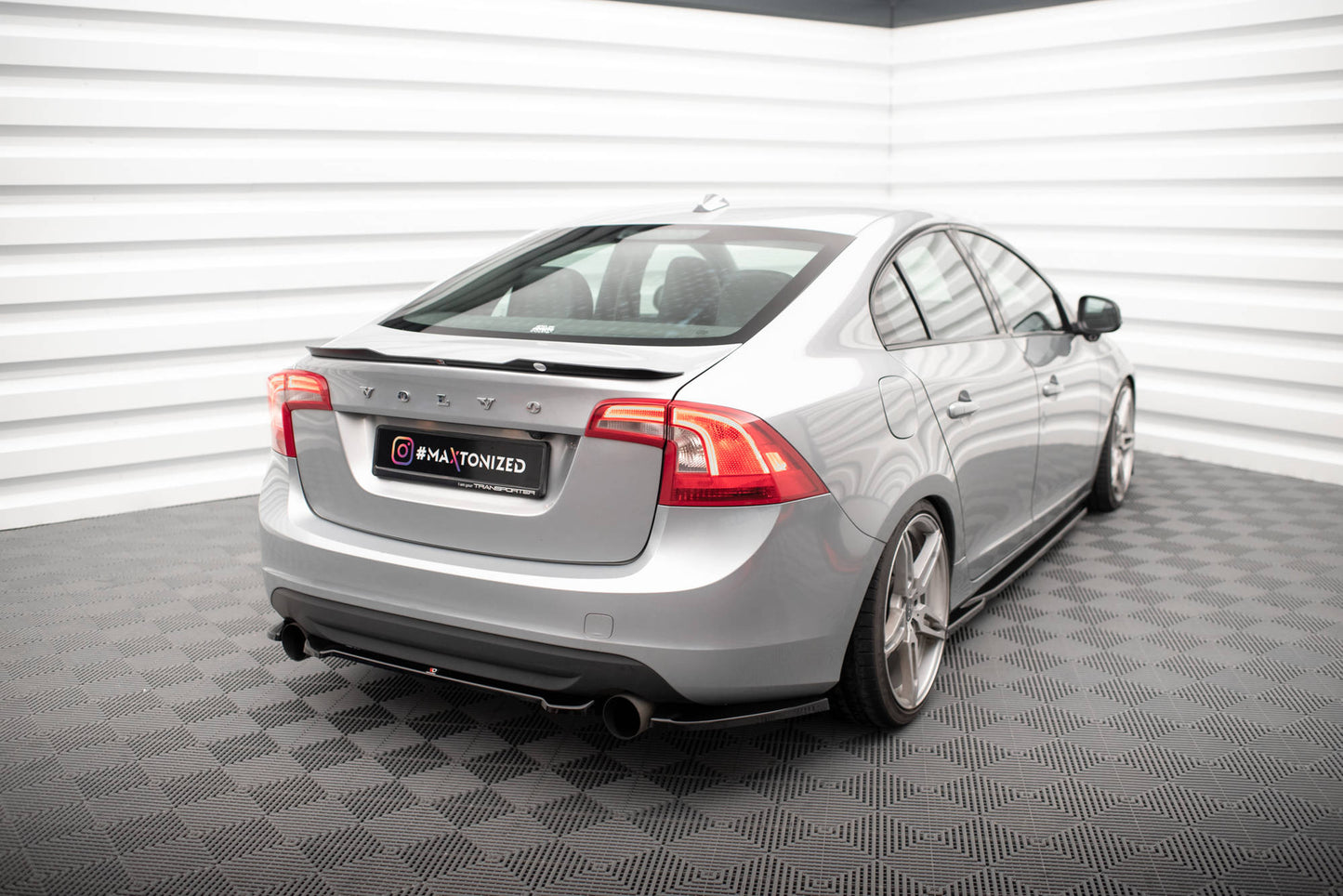 Rear side splitters volvo s60 r-design mk2