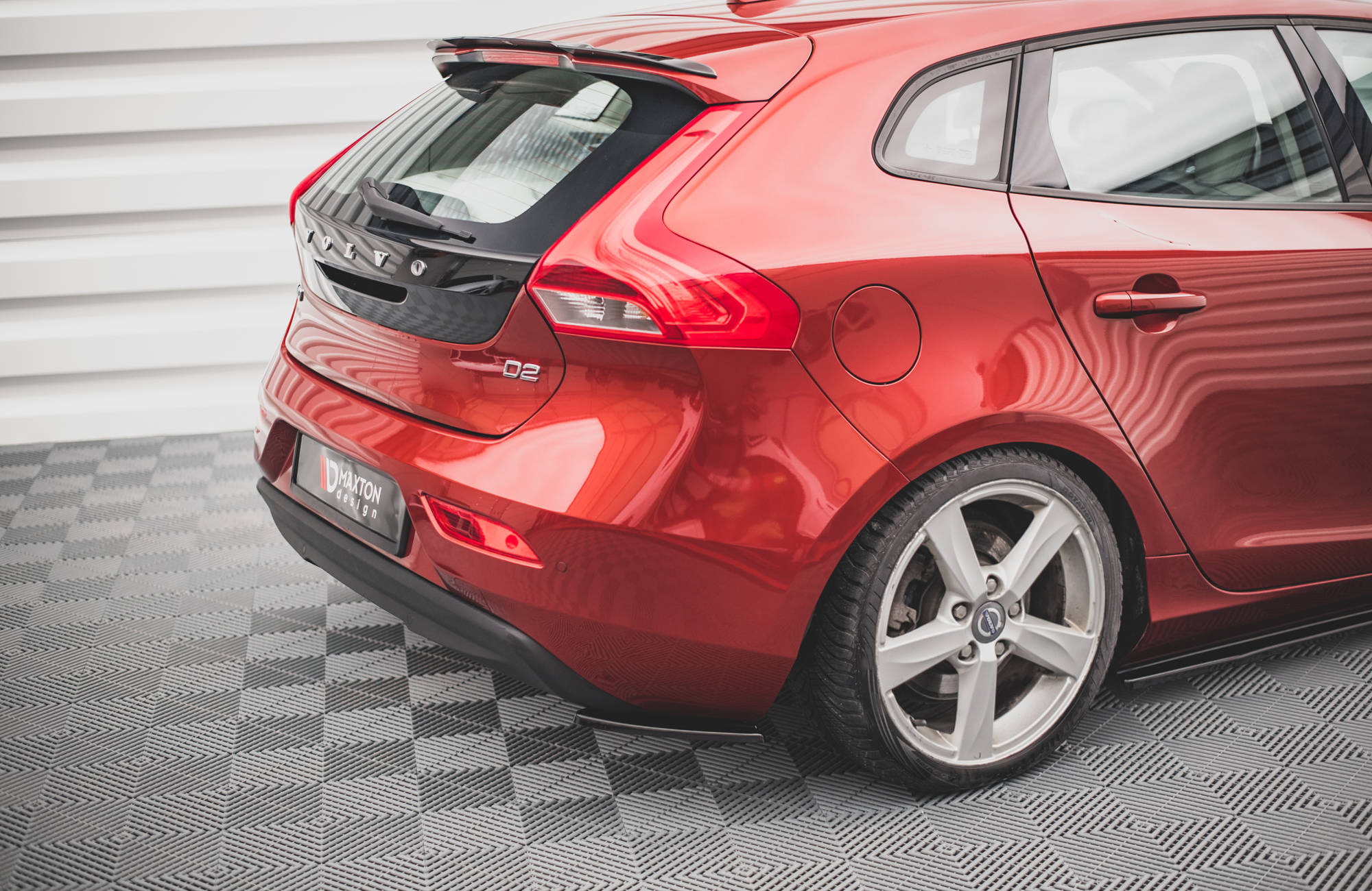 Rear side splitters volvo v40