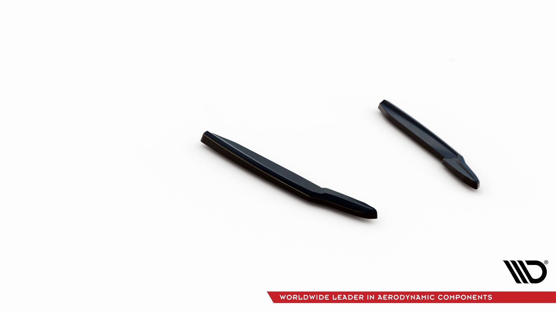 BMW 6 GT G32 M--pakkauksen takaosan jakajat