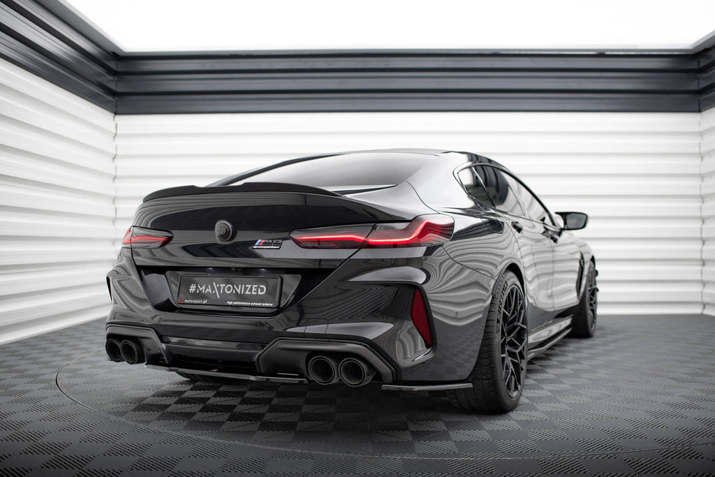 Takapuolen jakajat V.2 BMW M8 Gran Coupe F93: lle