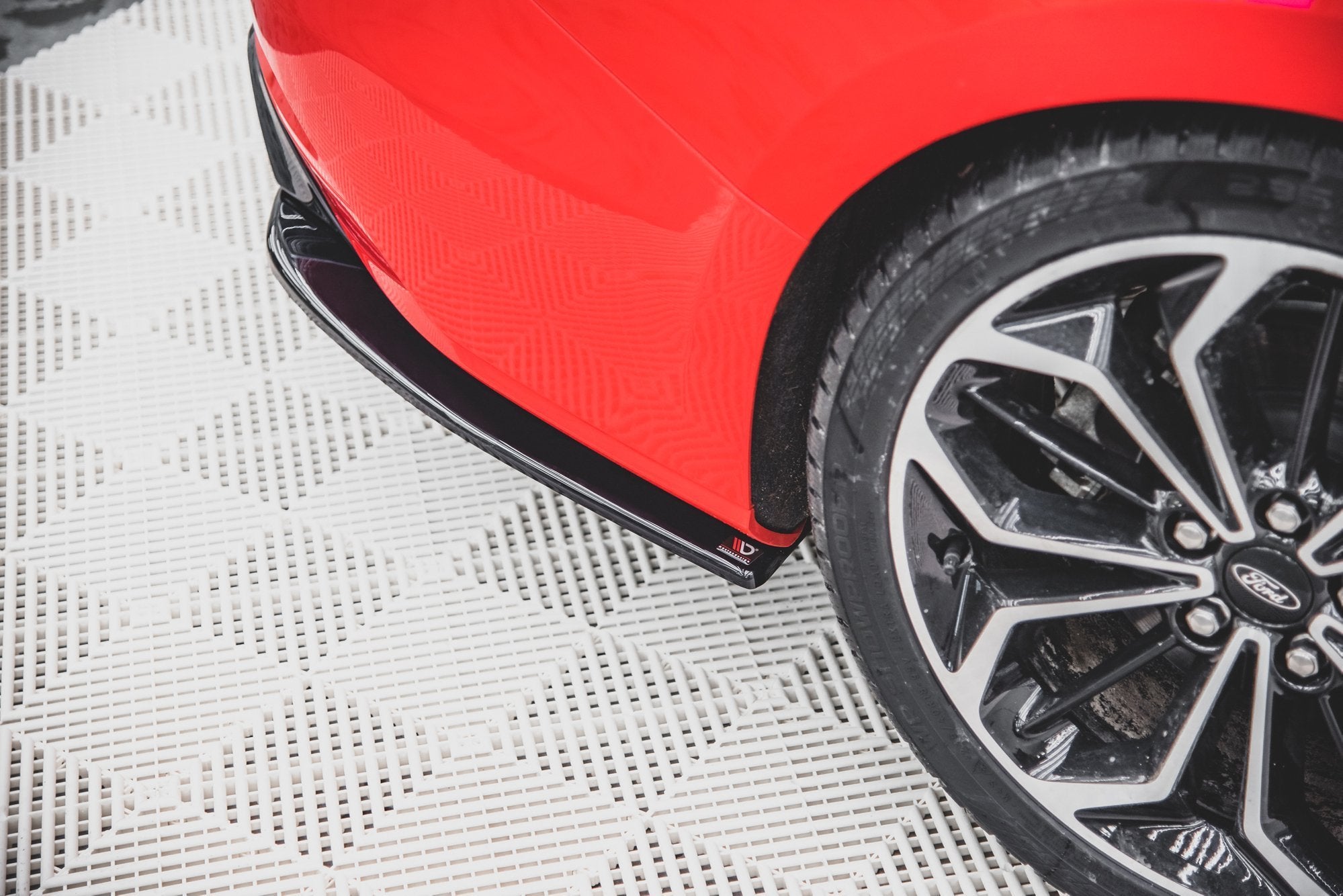 Rear side splitters for v.3 (for rear valance v.1) ford focus st-line estate mk4