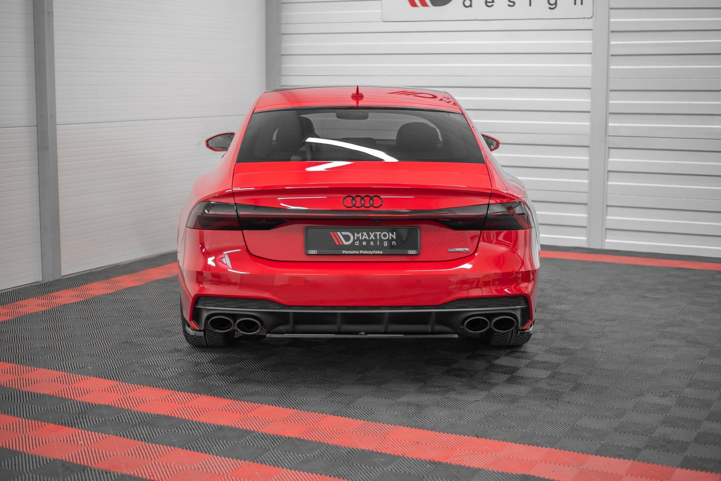 Rear splitter audi s7 c8