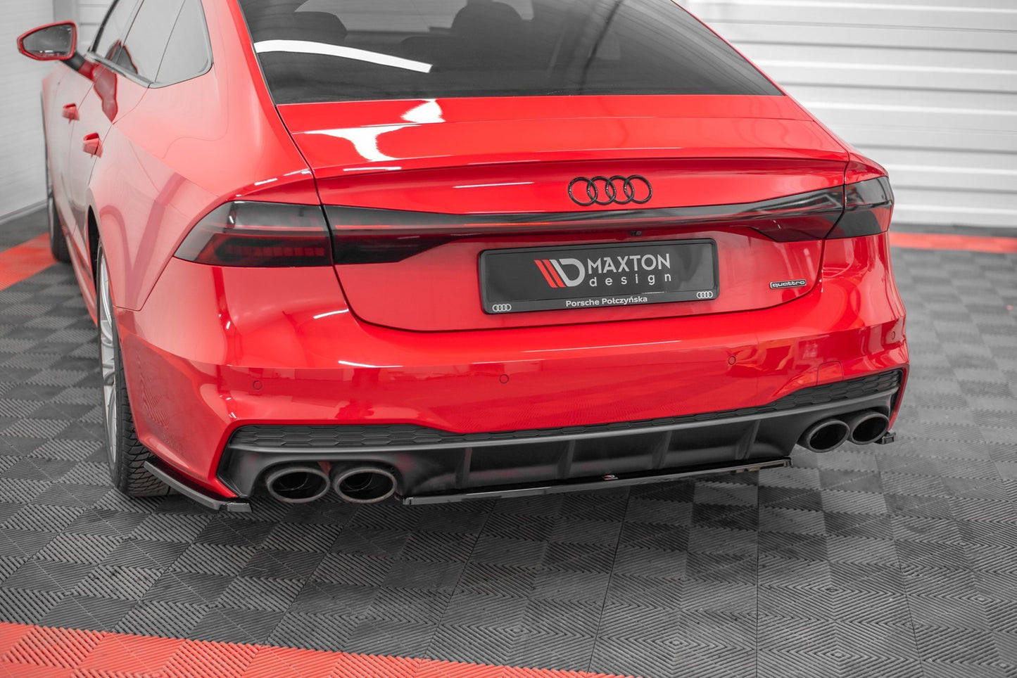 Rear splitter audi s7 c8