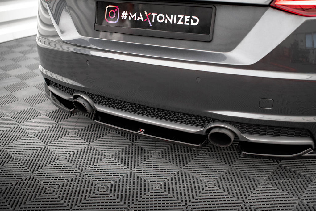 Takaosaston Audi TT S-Line 8s