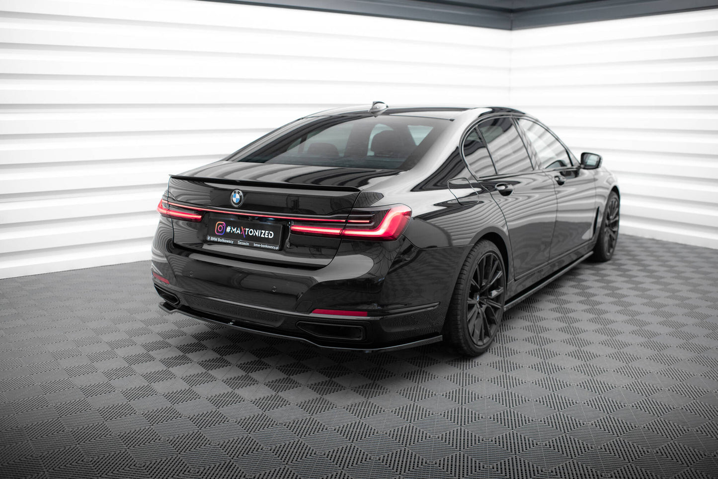 Rear splitter bmw 7 g11 / g12 facelift