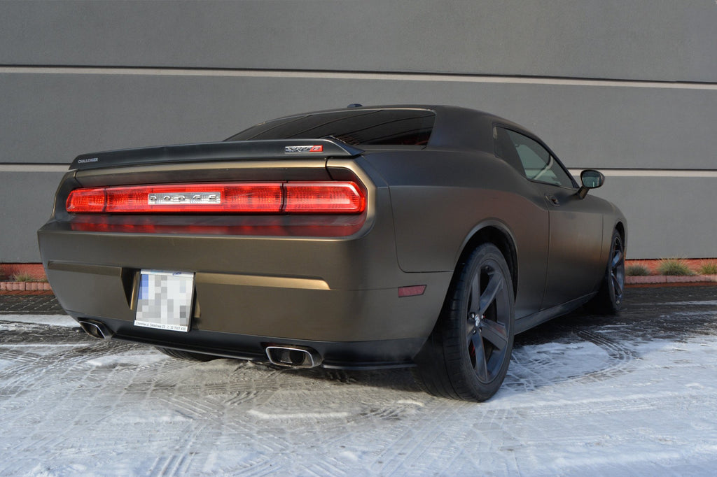 Rear splitter dodge challenger mk3. phase-i srt8 coupe (without vertical bars)