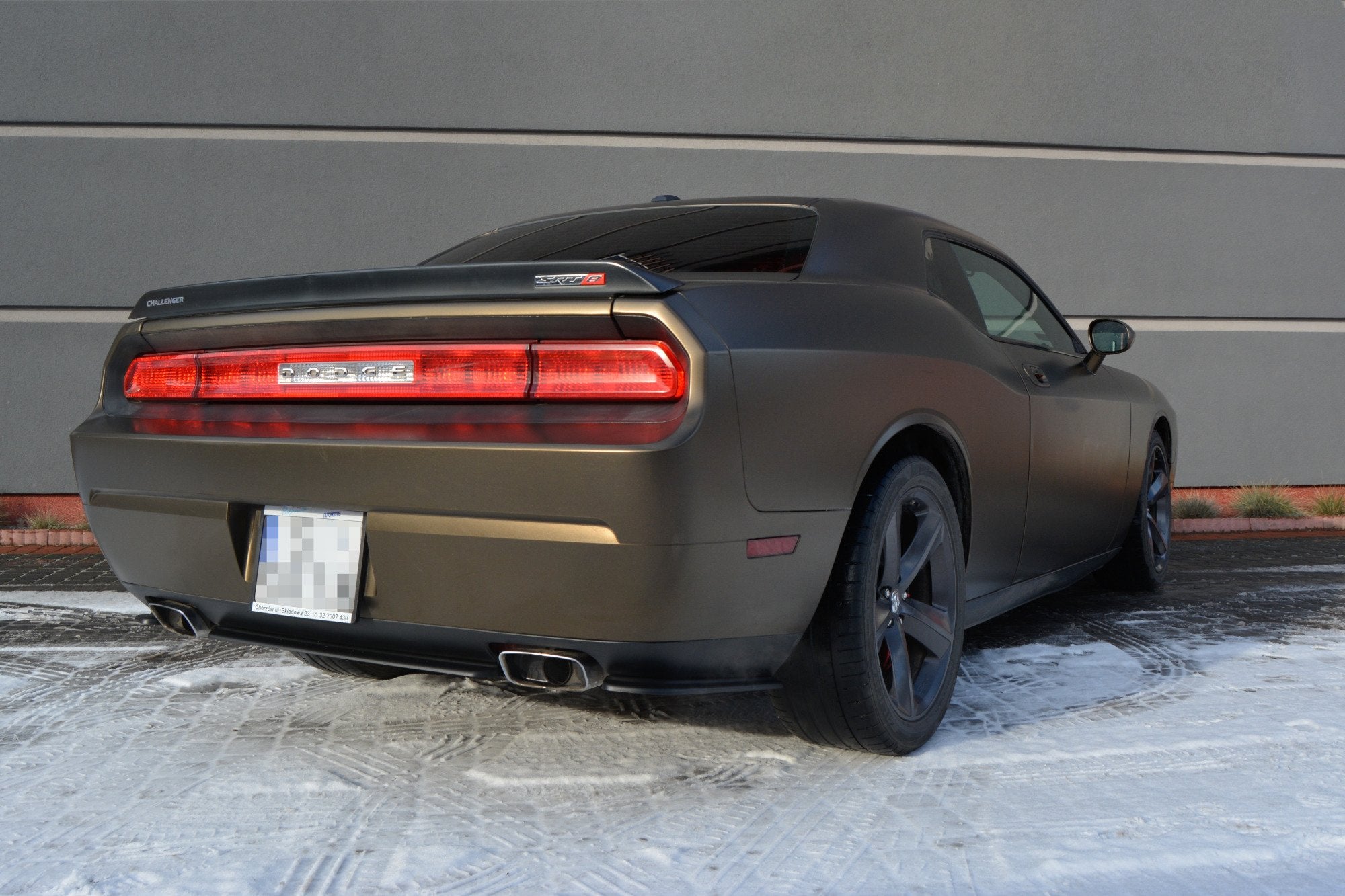 Rear splitter dodge challenger mk3. phase-i srt8 coupe (without vertical bars)