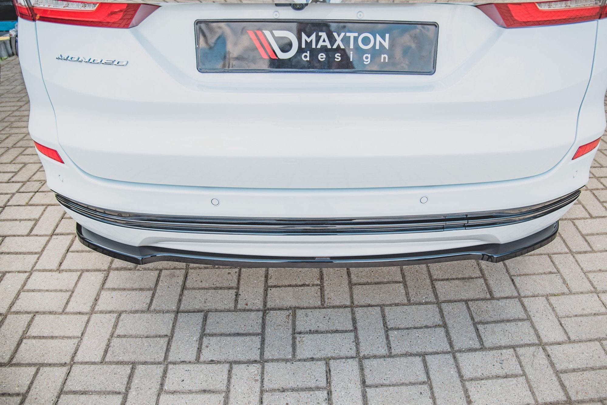 Bageste splitter Ford Mondeo Estate Platinium Mk5 ansigtsløftning