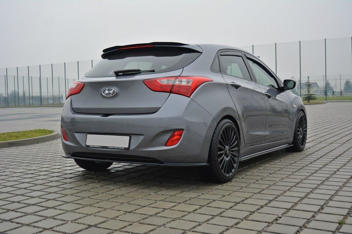 Rear splitter hyundai i30 mk.2