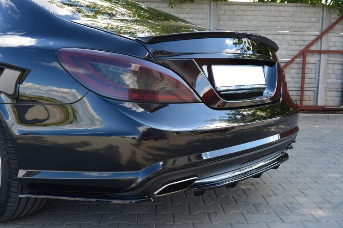 Takaosaston Mercedes CLS C218 (pystysuoralla tankolla) AMG -linja