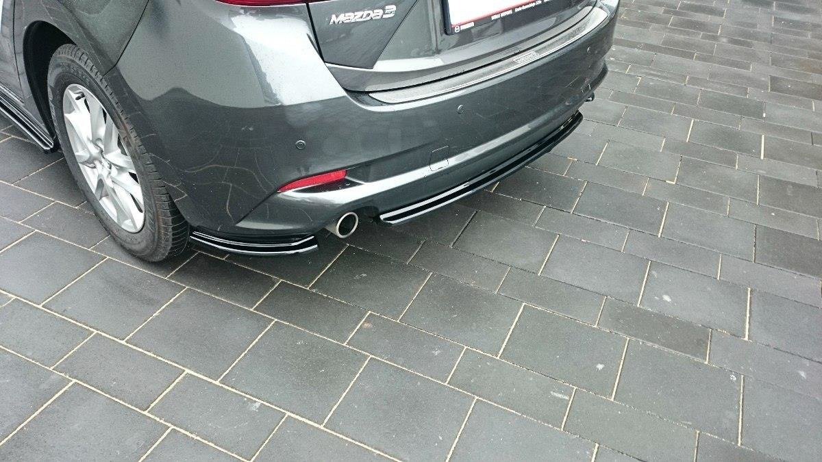 Bagerste splitter Mazda 3 BM (MK3) ansigtsløftning (uden lodrette stænger)