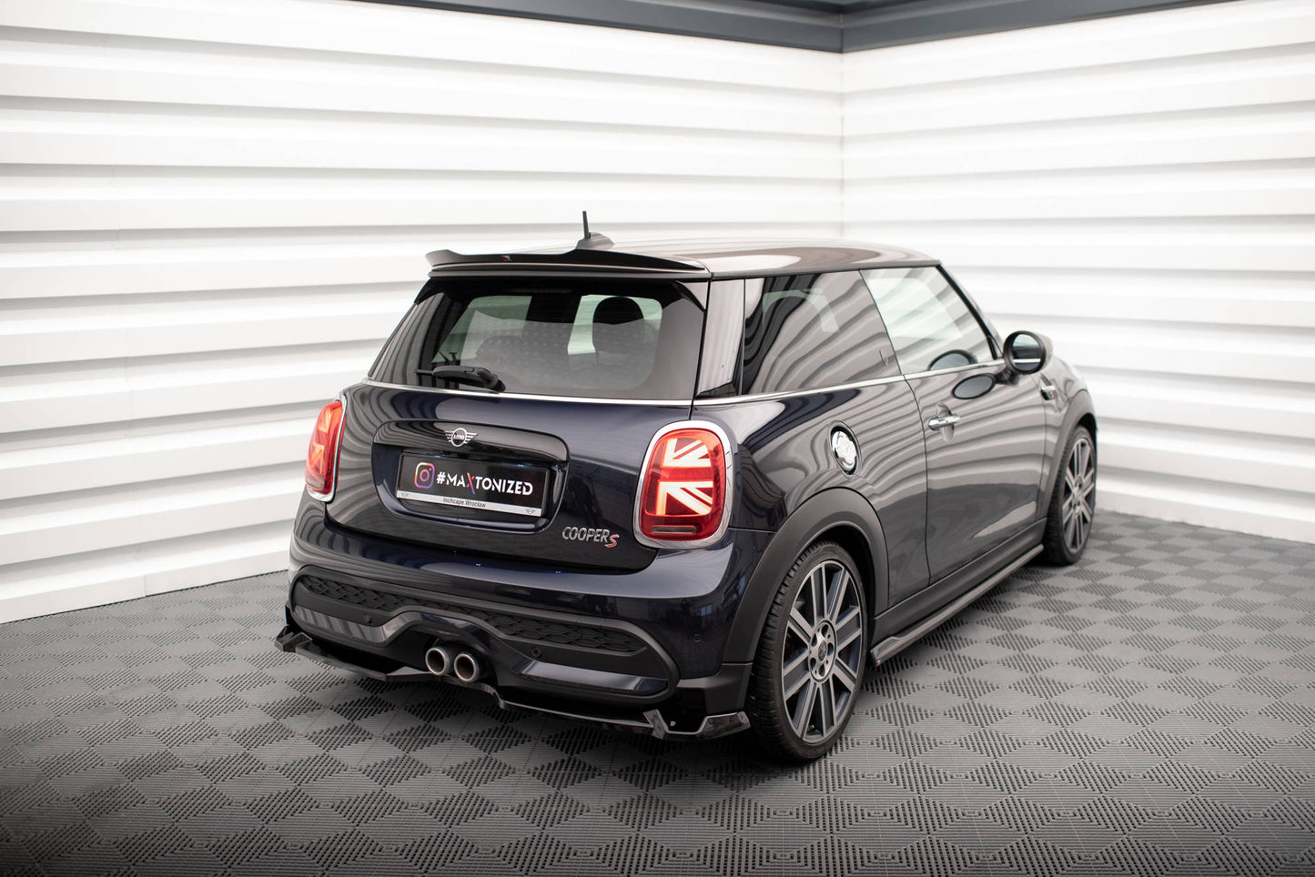 Rear splitter mini cooper s f56 facelift